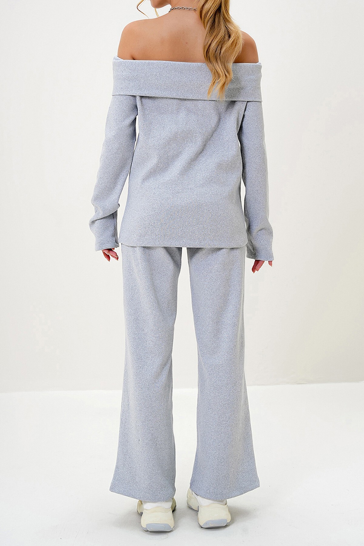 Grimelanj Madonna Yaka Kaşkorse Bluz Ve Pantolon Takım