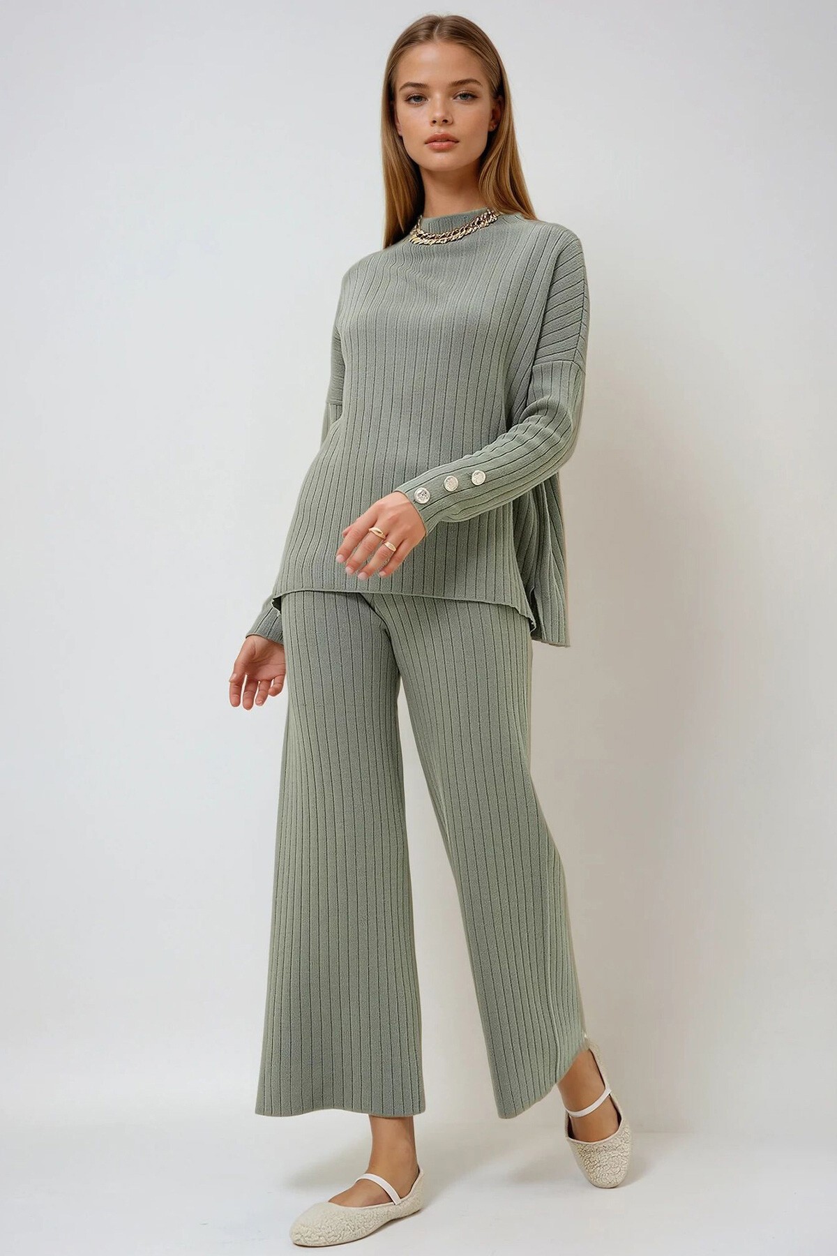 Haki Dik Yaka Düşük Kol Triko Pantolon Ve Bluz Takım