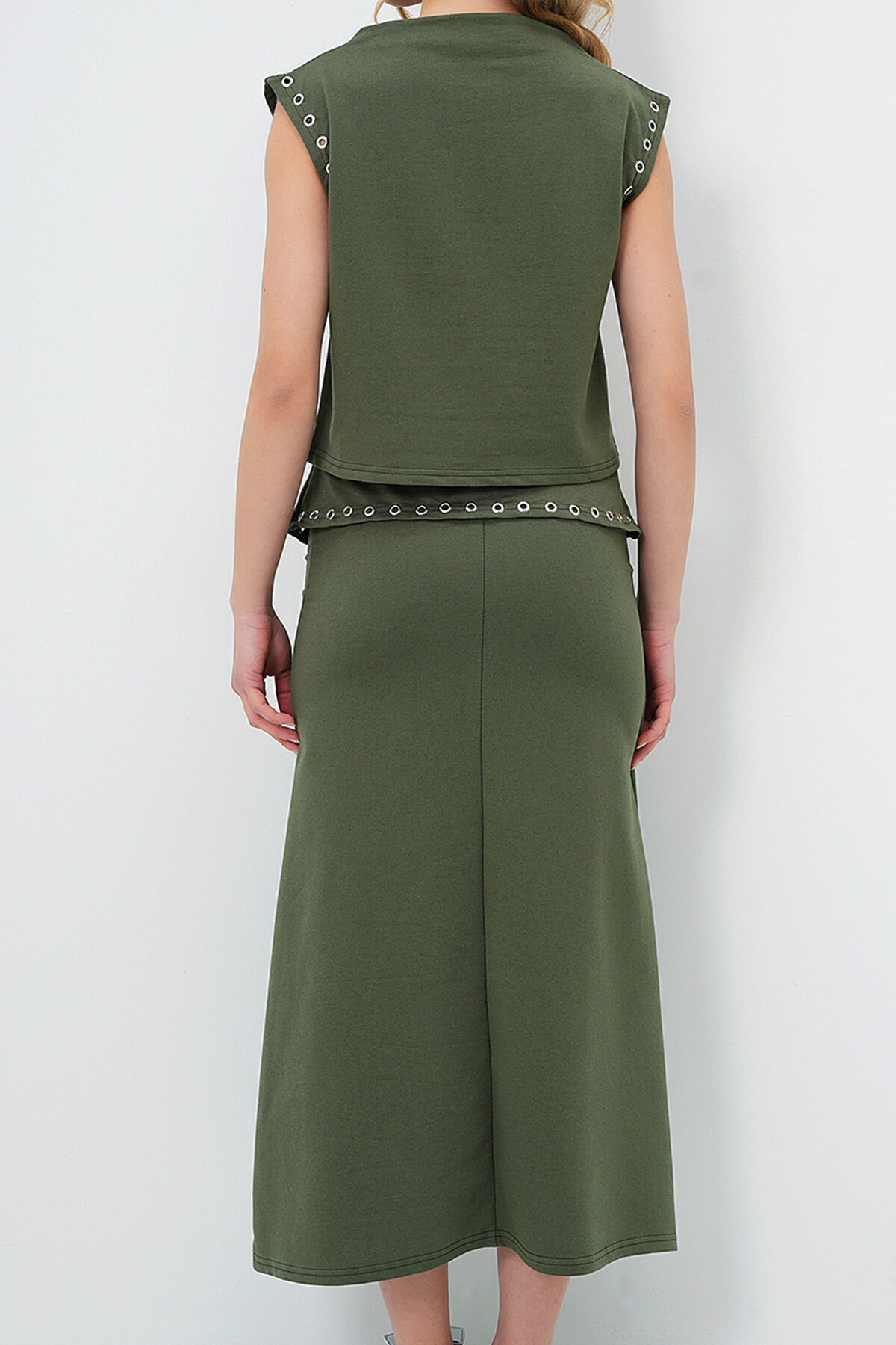 Haki Halkalı Dik Yaka Bluz Ve Etek Takım
