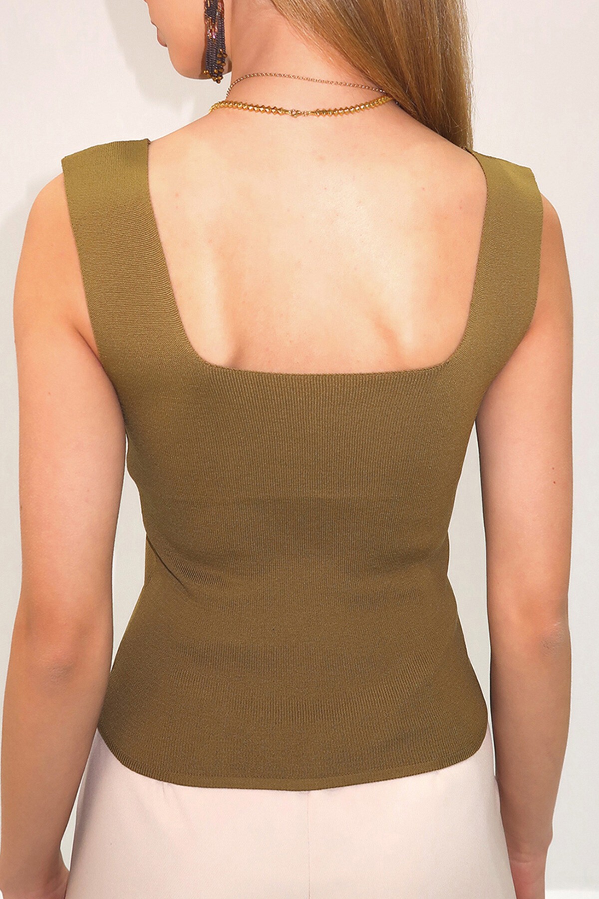 Haki Kare Yaka İnce Merserize Bluz