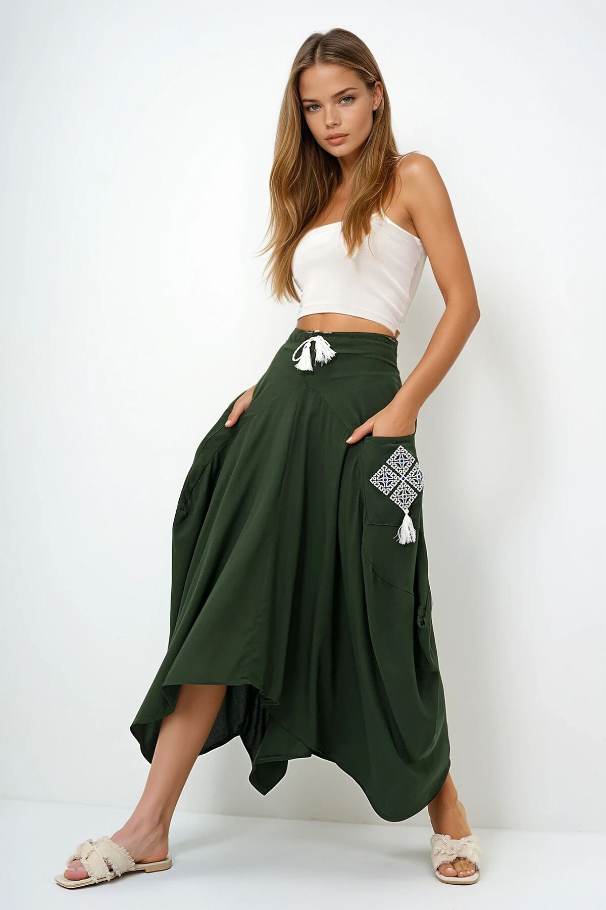 Haki Nakışlı Çift Cepli Şalvar Kesim Dokuma Etek