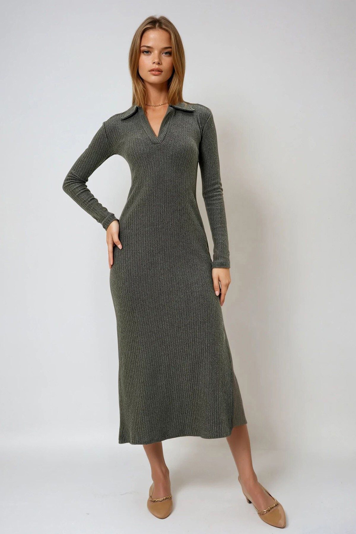 Haki Polo Yaka Yarım Patlı Yanı Yırtmaçlı İnterlok Kumaş Elbise