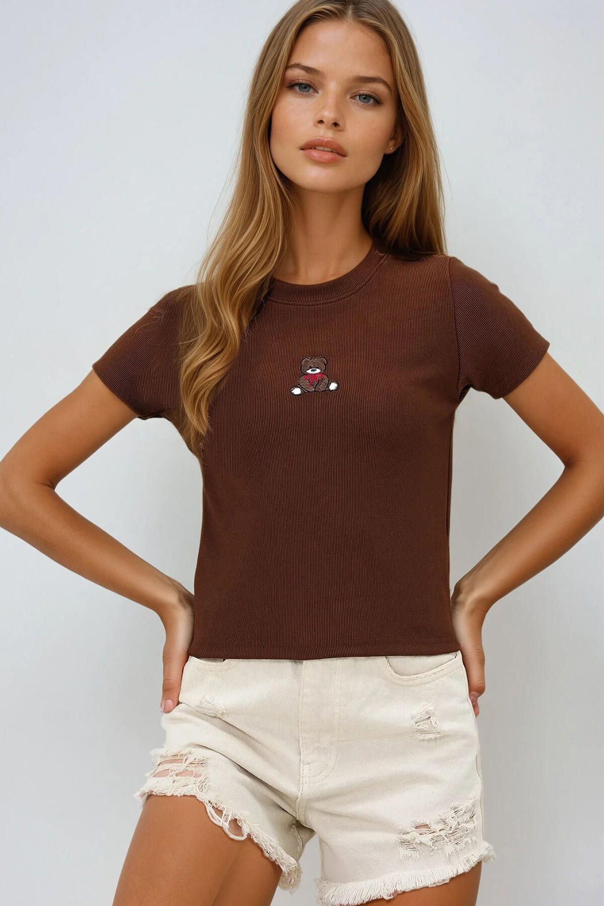 Kahverengi Bisiklet Yaka Ayıcık Baskılı Crop Bluz