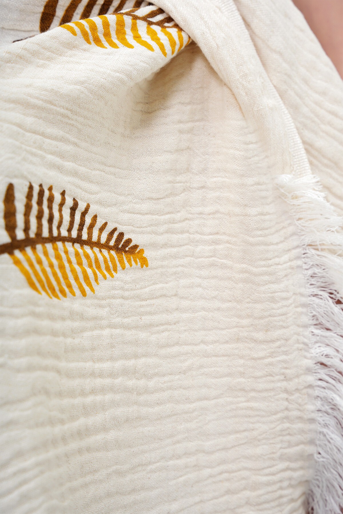 Karamel Desenli Müslin Havlu Pareo