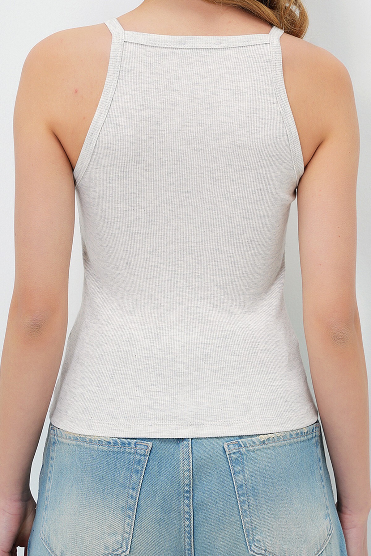 Karmelanj İp Askılı Halter Yaka Kaşkorse Atlet