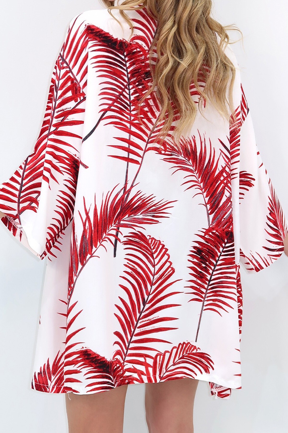 Kırmızı Desenli Kimono Ceket