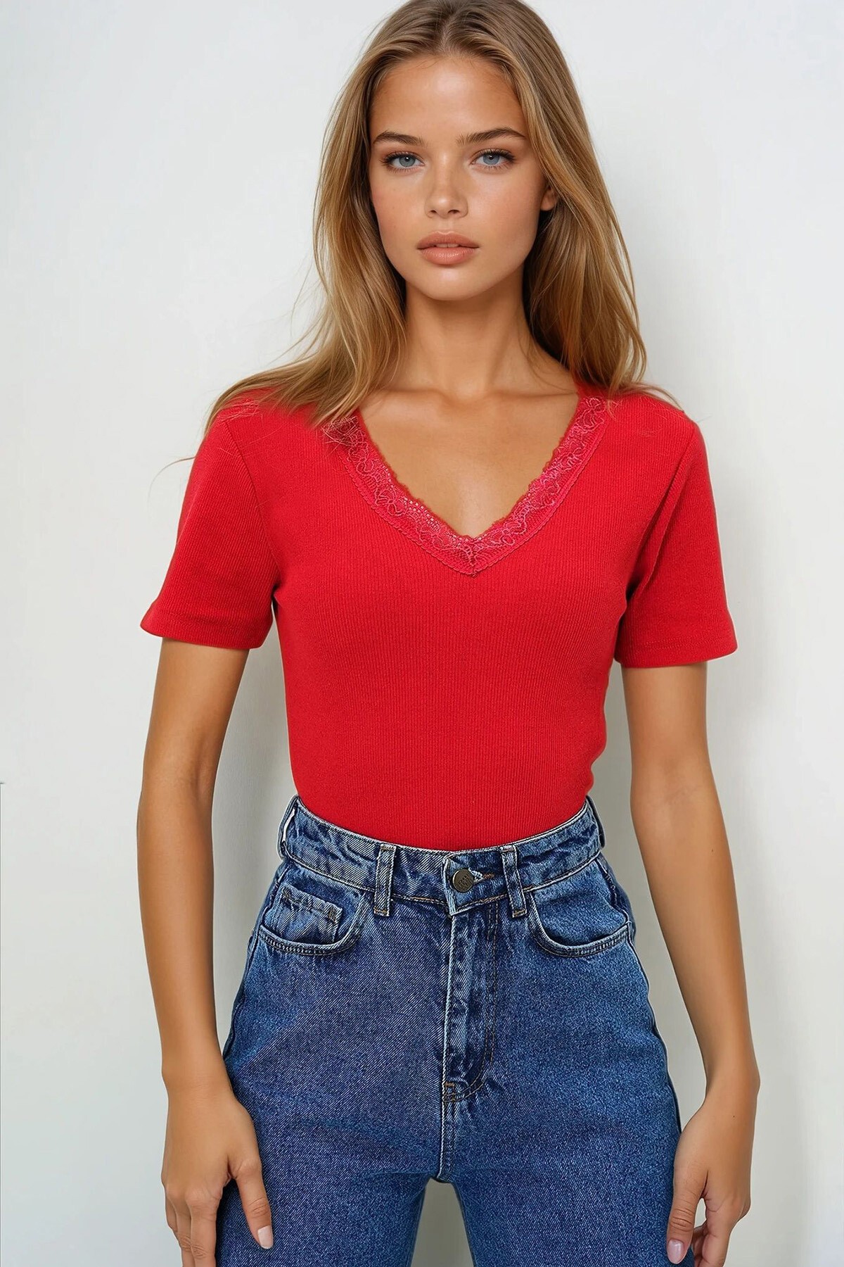 Kırmızı Ön Arka V Yaka Dantel Detaylı Kısa Kol Bluz