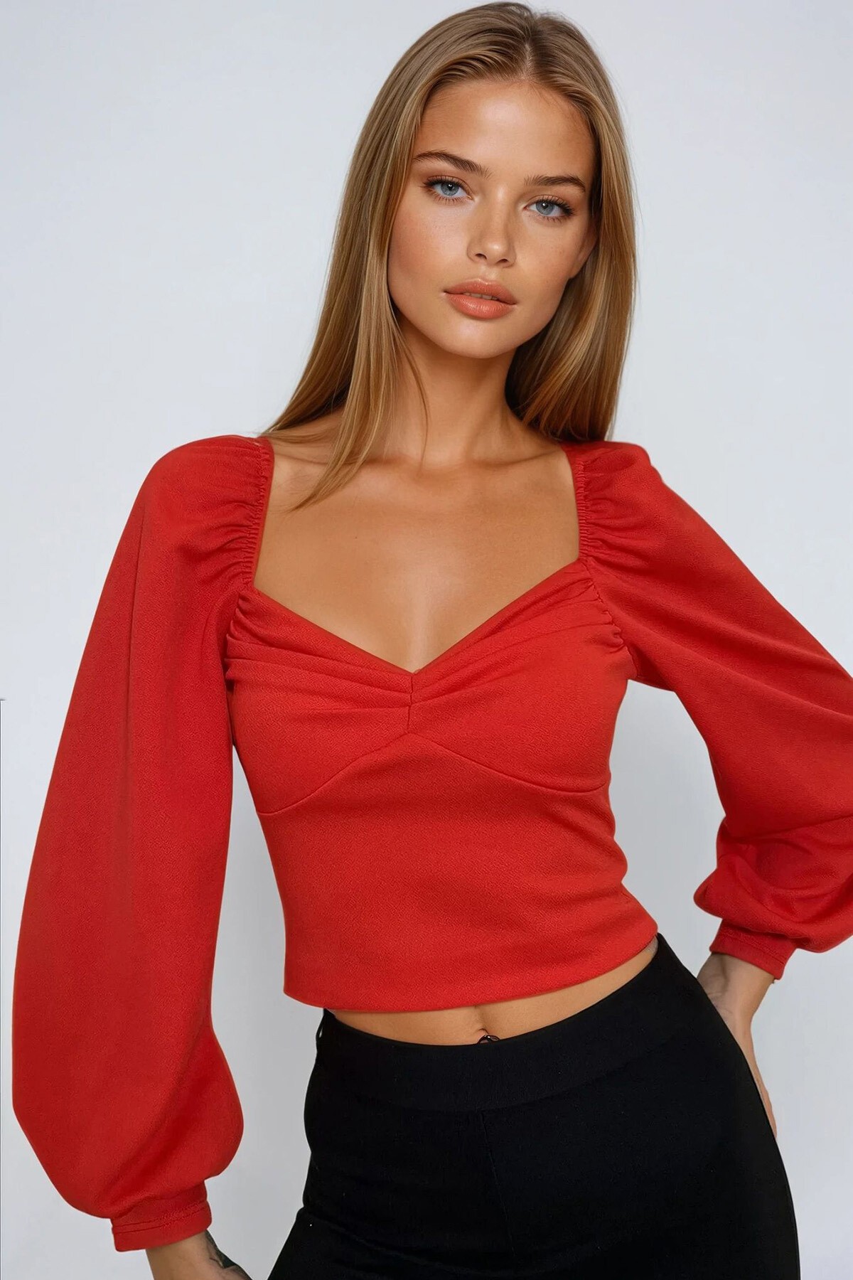 Kırmızı Öpücük Yaka Prenses Kol Drapeli Örme Bluz