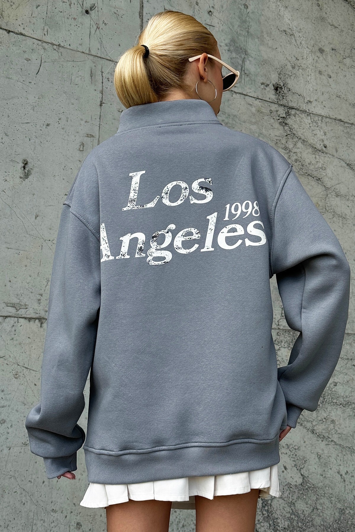 Koyu Gri Dik Yaka Yarım Fermuarlı Yıldız Baskılı Sweatshirt