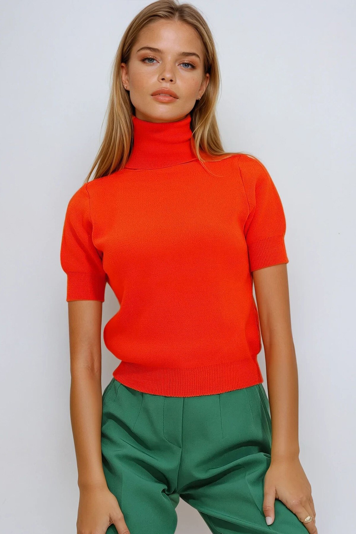 Koyu Turuncu Balıkçı Yaka Kısa Kol Basic Triko Kazak