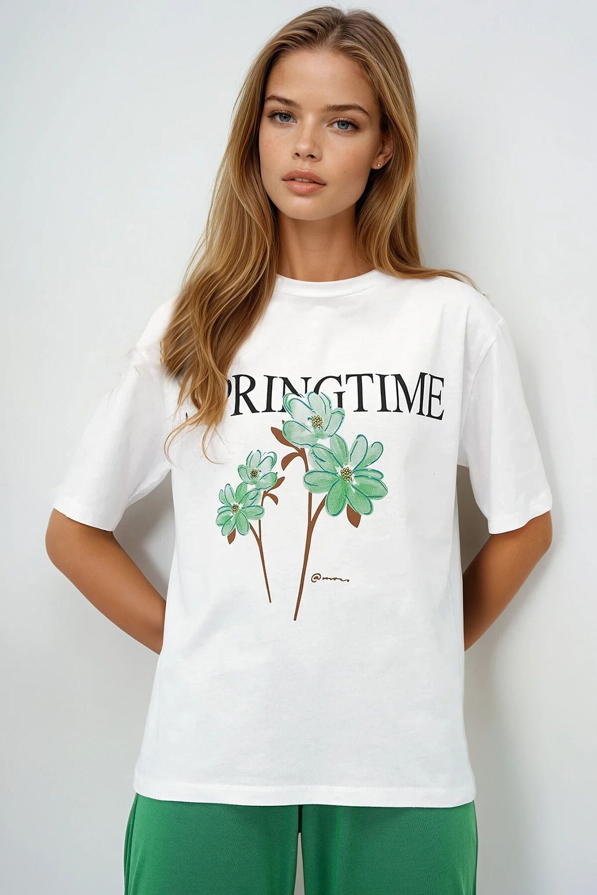 Koyu Yeşil Bisiklet Yaka Baskılı T Shirt Ve Düz Renk Pantolonlu Pijama Takımı