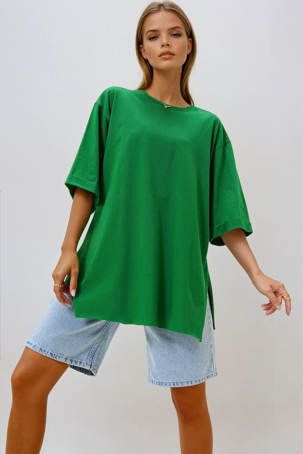 Koyu Yeşil Bisiklet Yaka Duble Kol Oversize Pamuklu Basic T Shirt