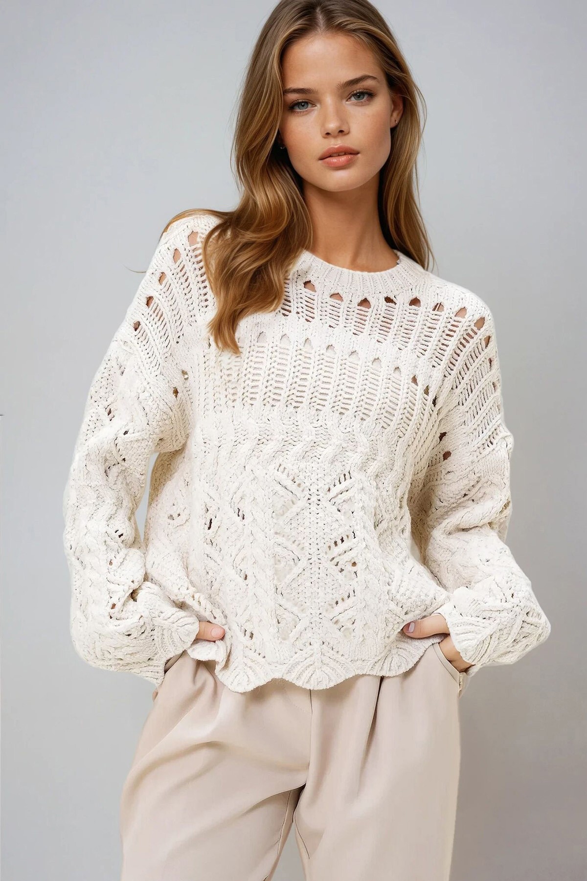 Krem Bisiklet Yaka Ajurlı Triko Kalın Kazak