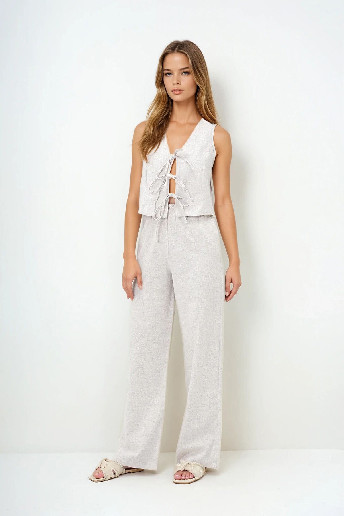 Krem Yelek Ve Pantolon Keten Takım