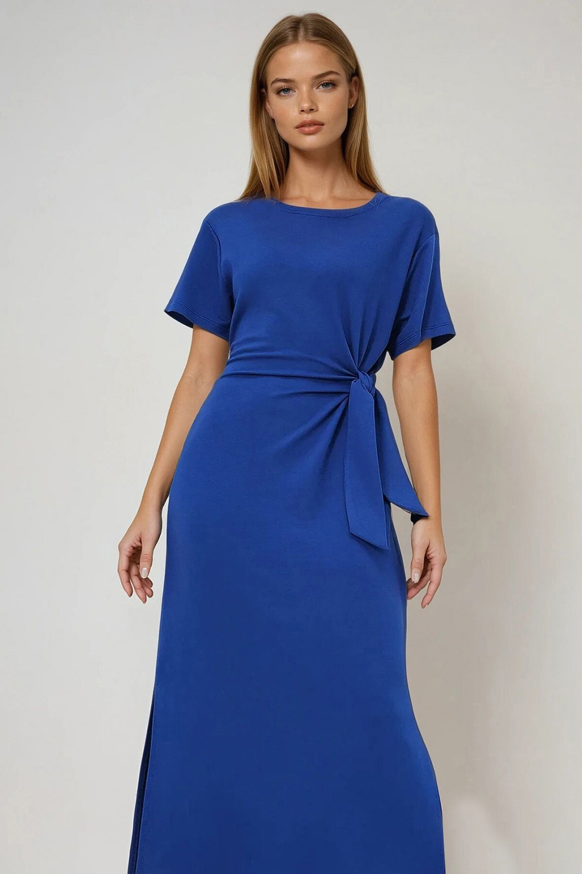 Lacivert Bisiklet Yaka Beli Bağlama Detaylı Kısa Kol Yırtmaçlı Yazlık Örme Elbise