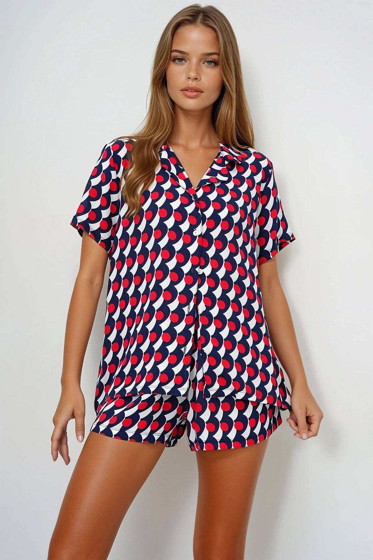 Lacivert Geometrik Desenli Önü Düğmeli Dokuma Gömlek Ve Şort Pijama Takım