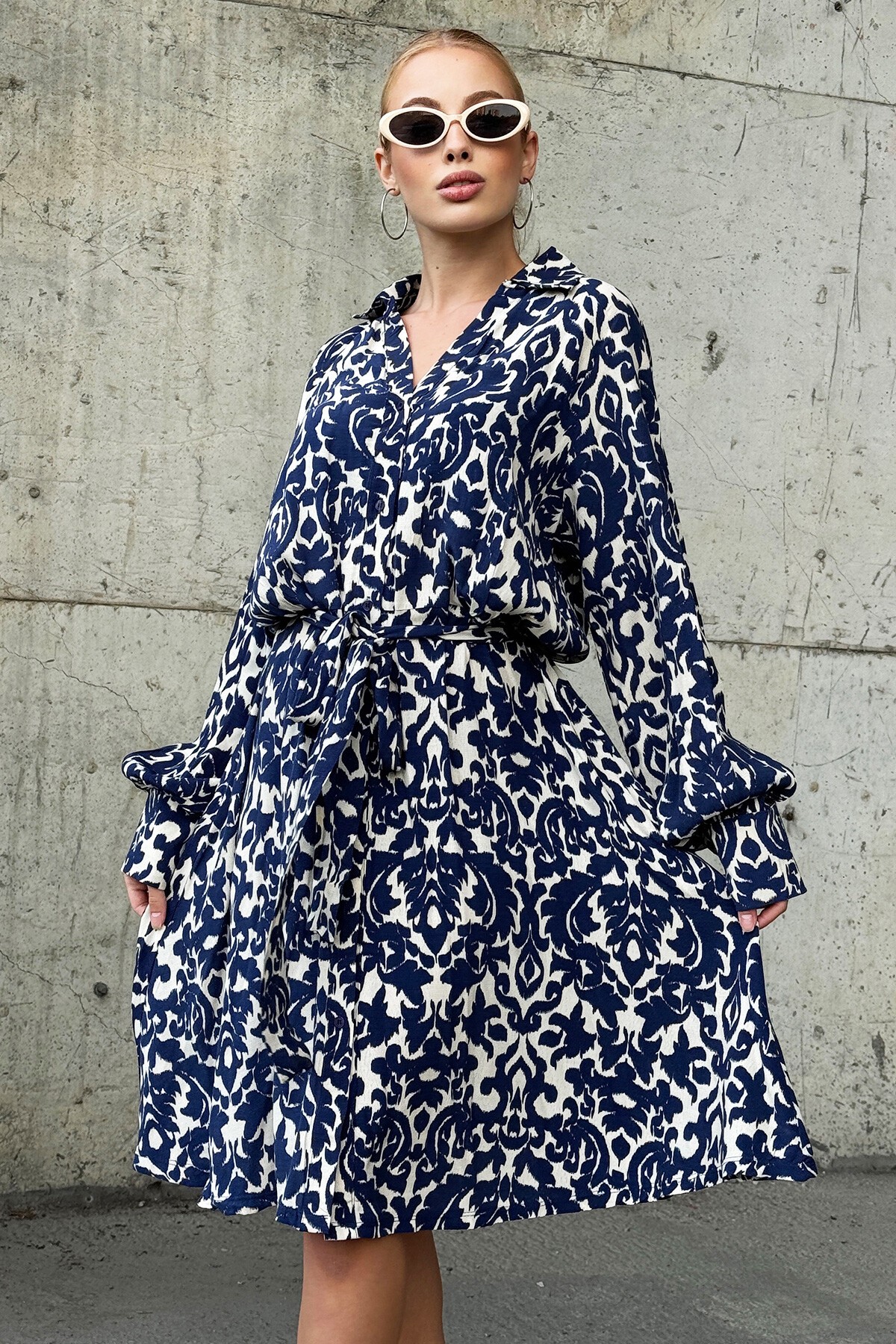 Lacivert Gömlek Yaka Önü Düğmeli Kuşak Detaylı Dokuma Elbise