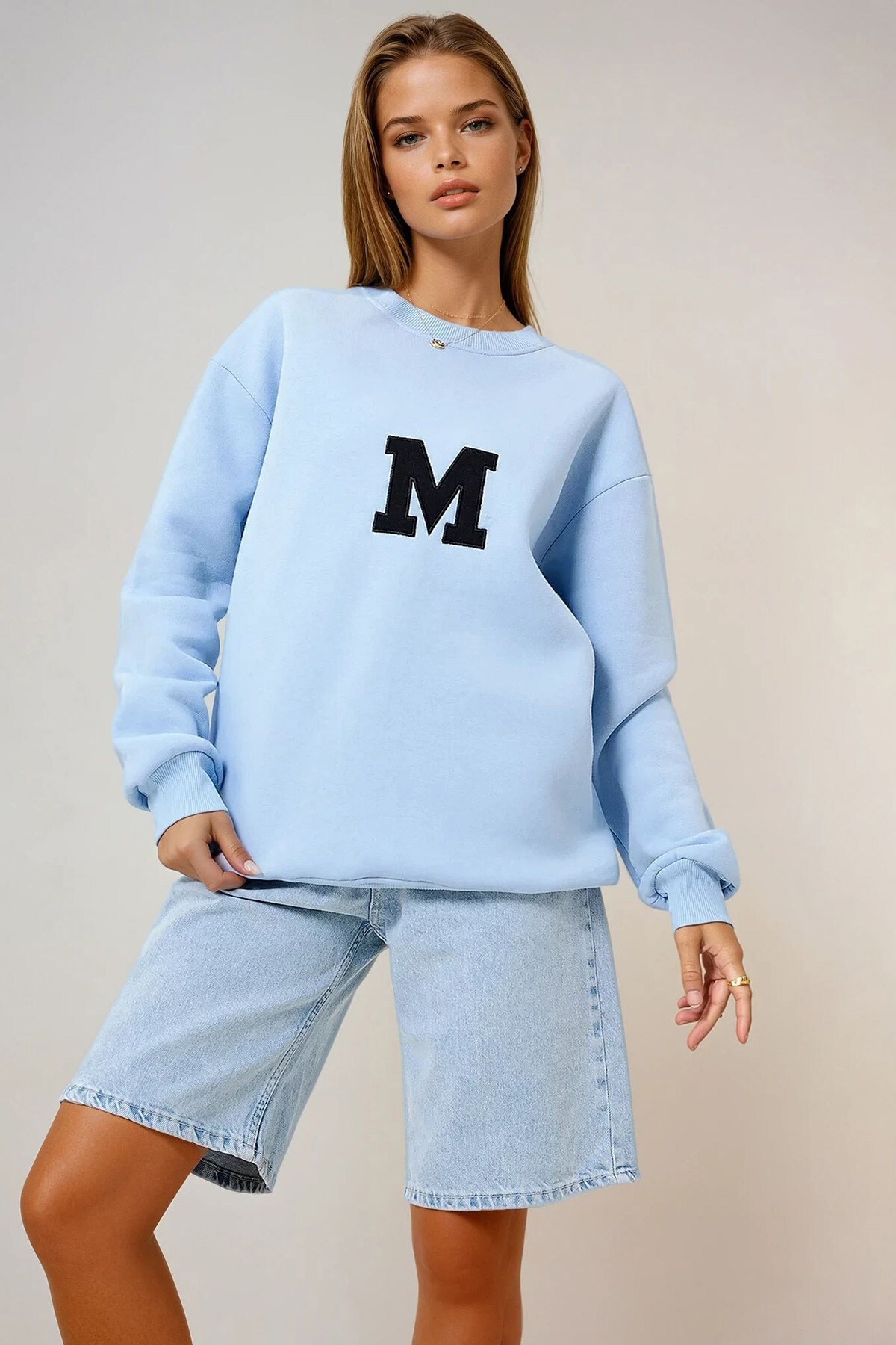 Mavi Bisiklet Yaka Nakışlı 3 İplik İçi Şardonlu Oversize Kışlık Sweatshirt