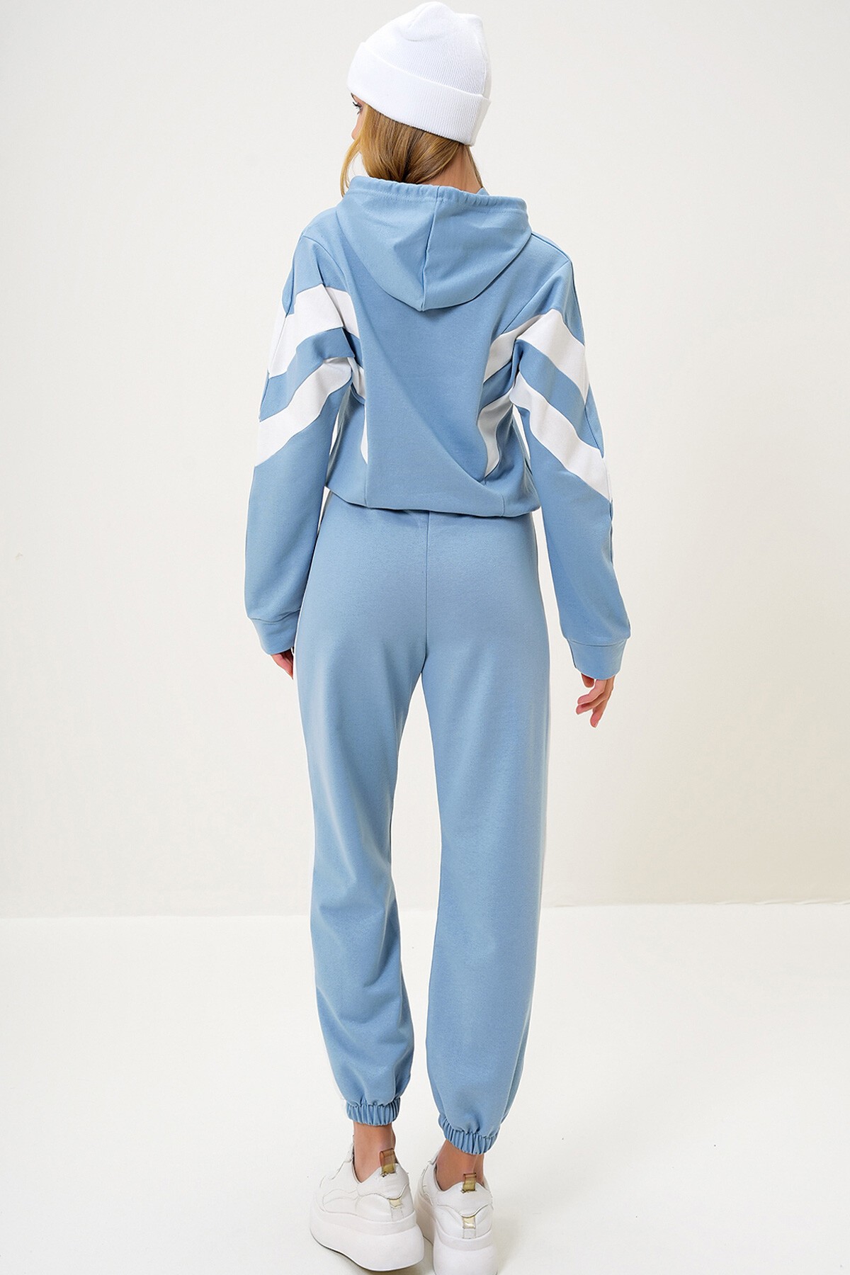 Mavi Kapüşonlu Renk Bloklu  İki İplik  Sweatshırt Ve Paçası Lastikli Eşofman Takımı