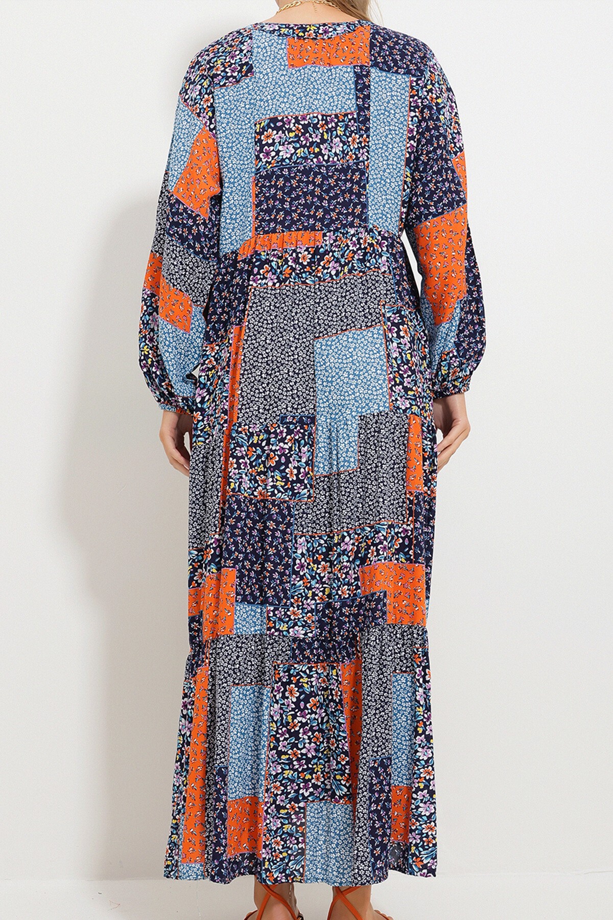 Mavi Turuncu Hakim Yaka Şal Desenli Maxi Boy Elbise