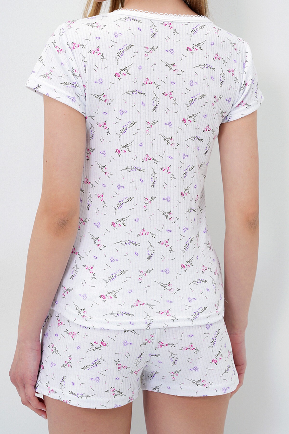 Mikro Çiçek Fuşya Bisiklet Yaka Pamuklu Fisto Detaylı Bluz Ve Şortlu Pijama Takımı