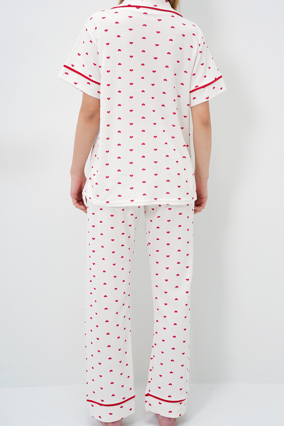 Mini Kalp Kırmızı Tek Cepli Biye Detaylı Pamuklu Gömlek Ve Pantolonlu Pijama Takımı