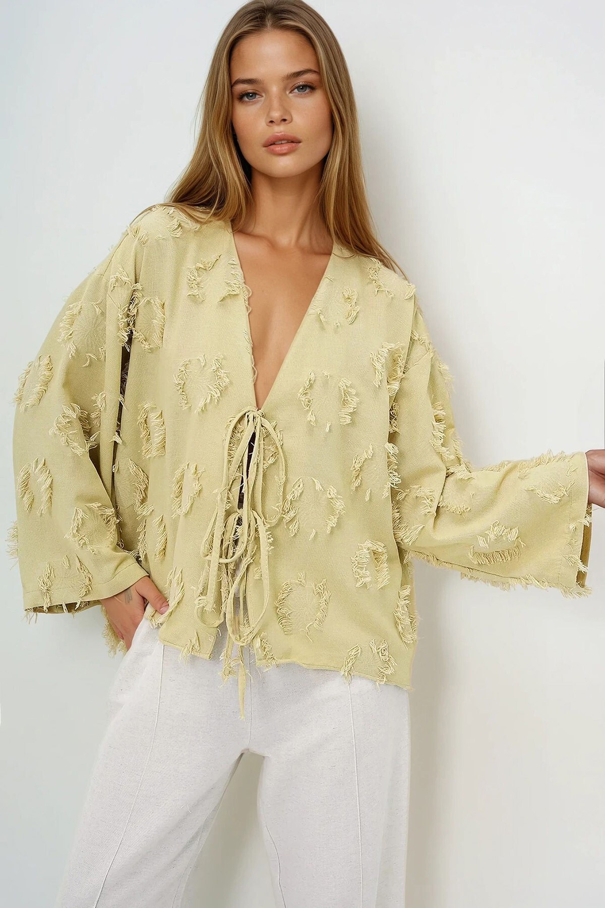 Mint V Yaka Önü Bağlamalı Püskül Detaylı Yazlık Keten Ceket