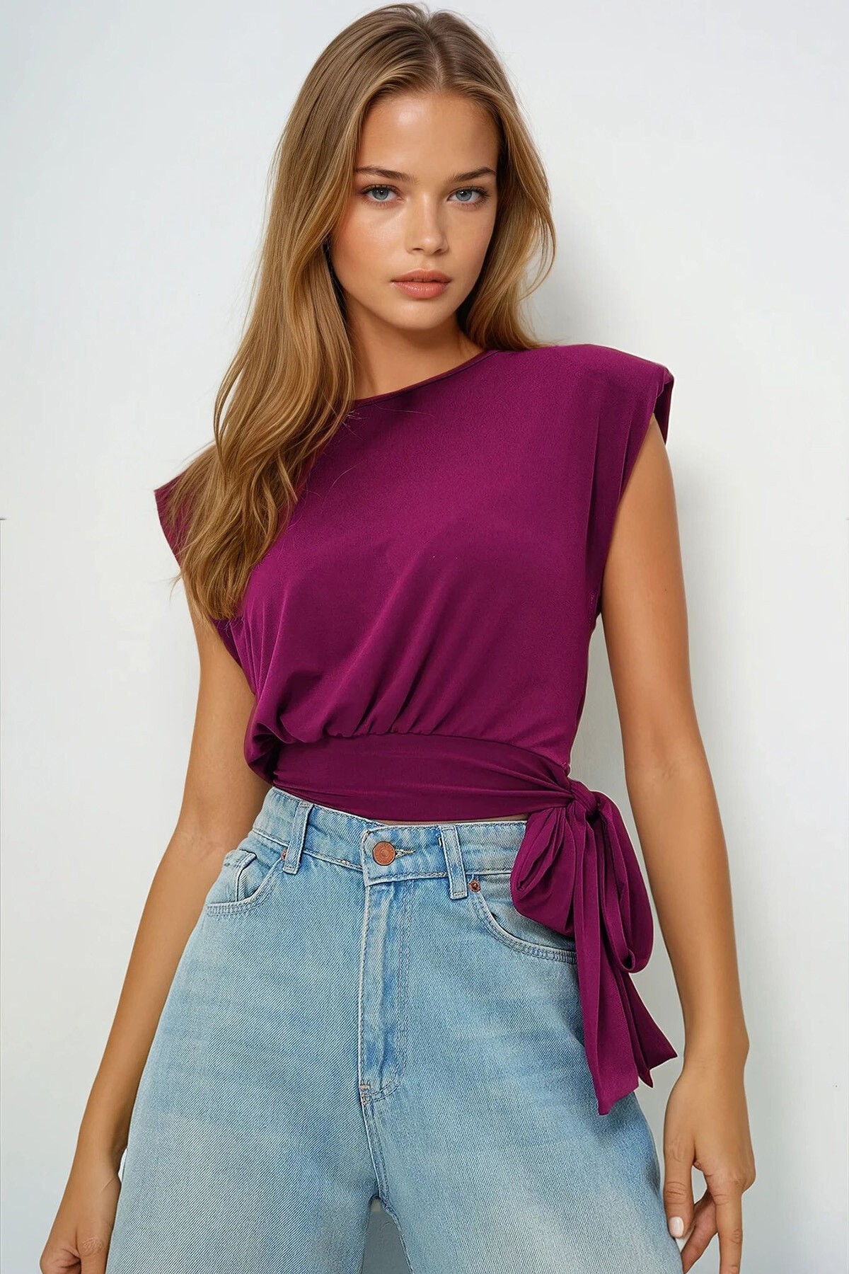 Mürdüm Bisiklet Yaka Vatkalı Beli Bağlama Detaylı Sandy Bluz