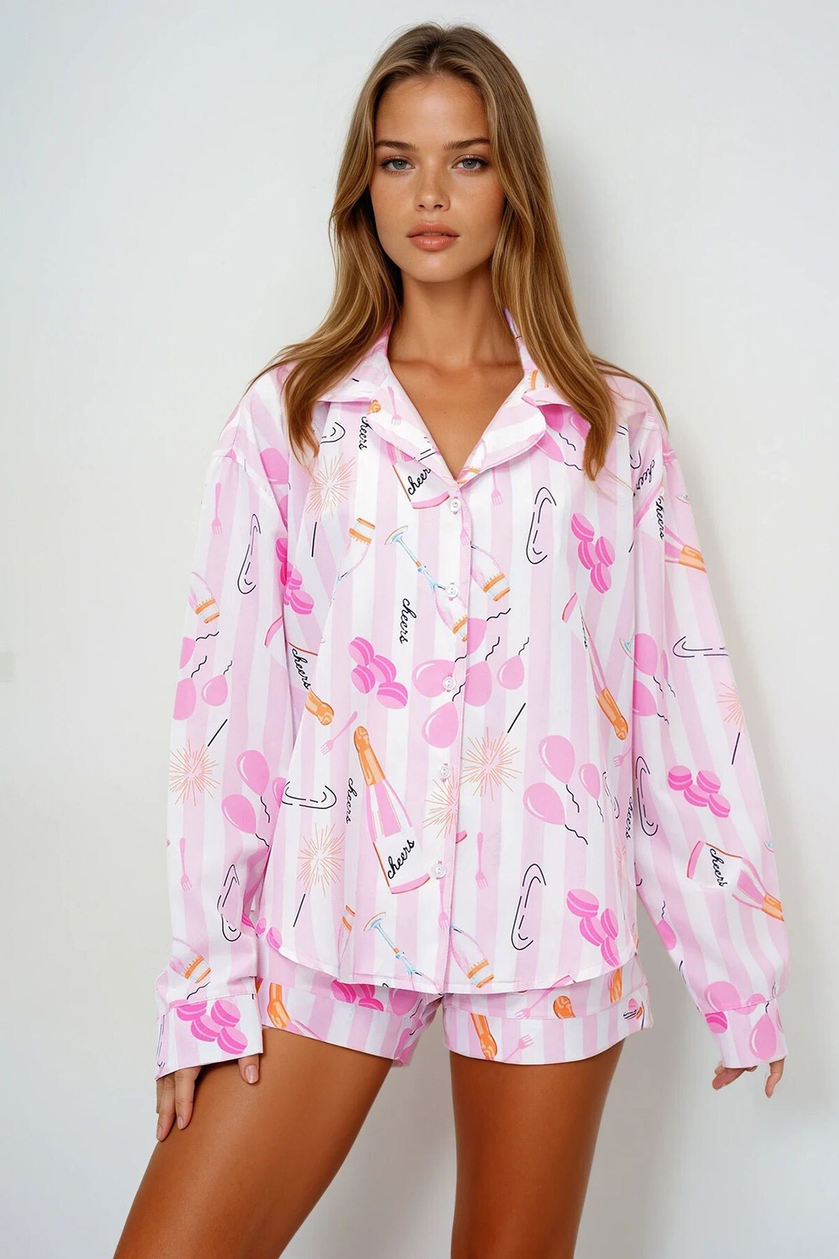 Pembe Ekru Duble Manşet Ve Paça Detaylı Dokuma Gömlek Ve Şortlu Pijama Takımı