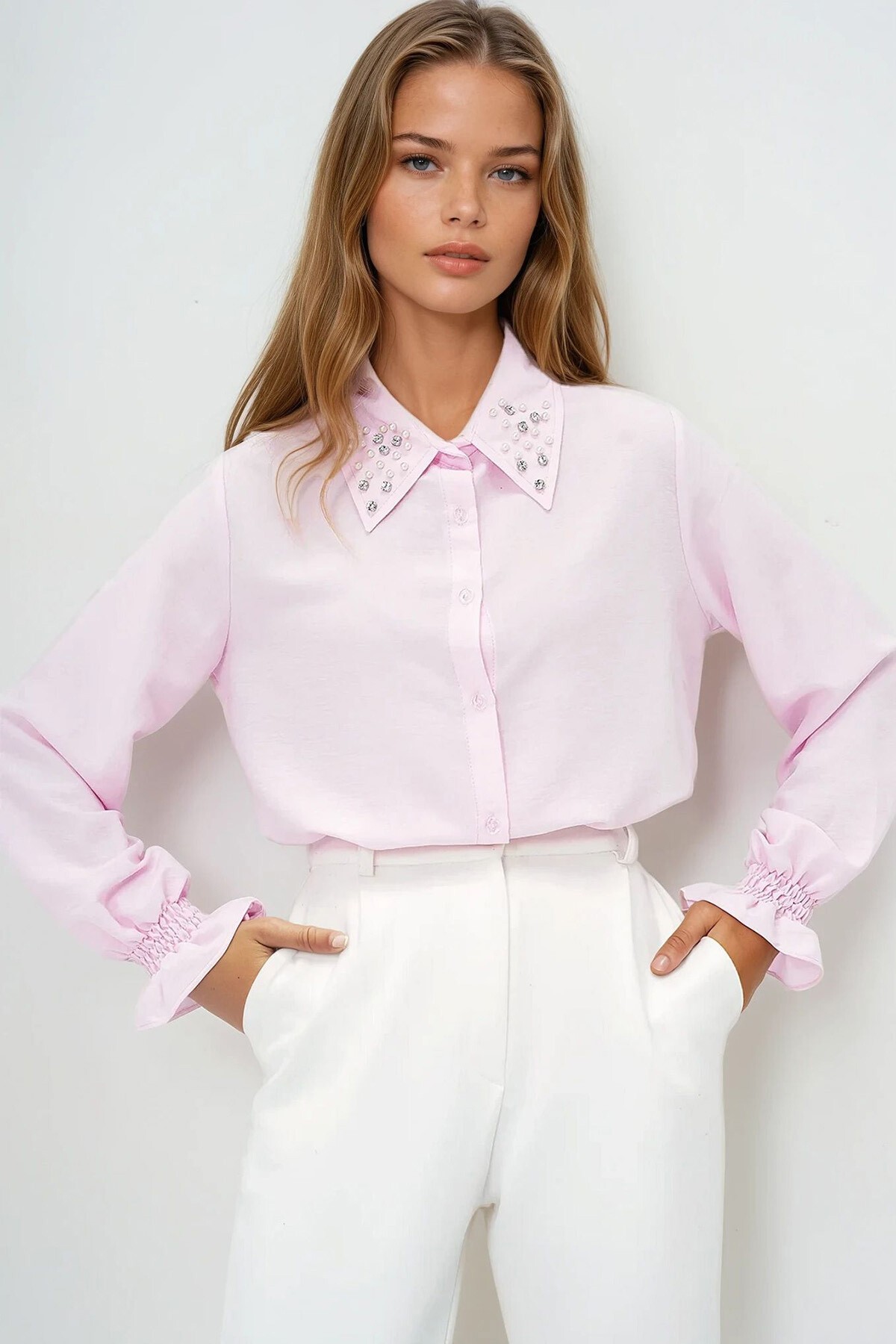 Pembe İnci Ve Taş İşlemeli Aerobin Gömlek