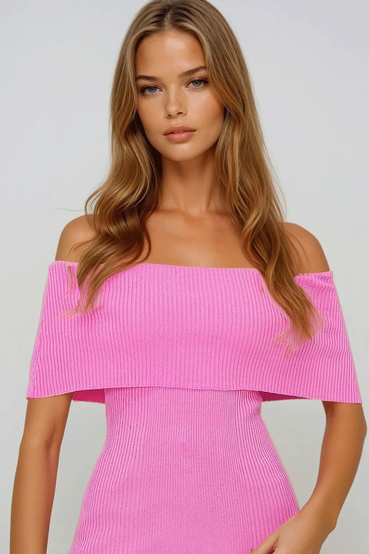 Pembe Madonna Yaka Kolsuz Triko Bluz