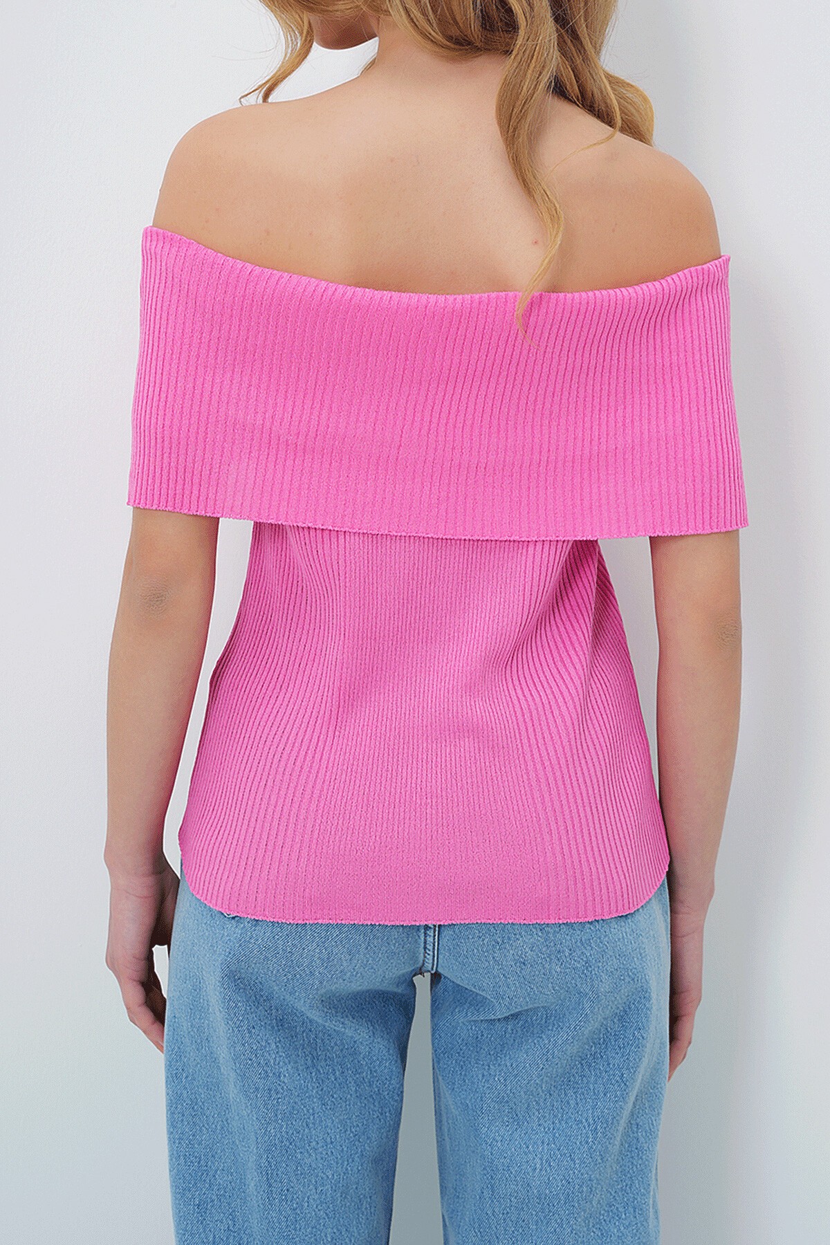 Pembe Madonna Yaka Kolsuz Triko Bluz