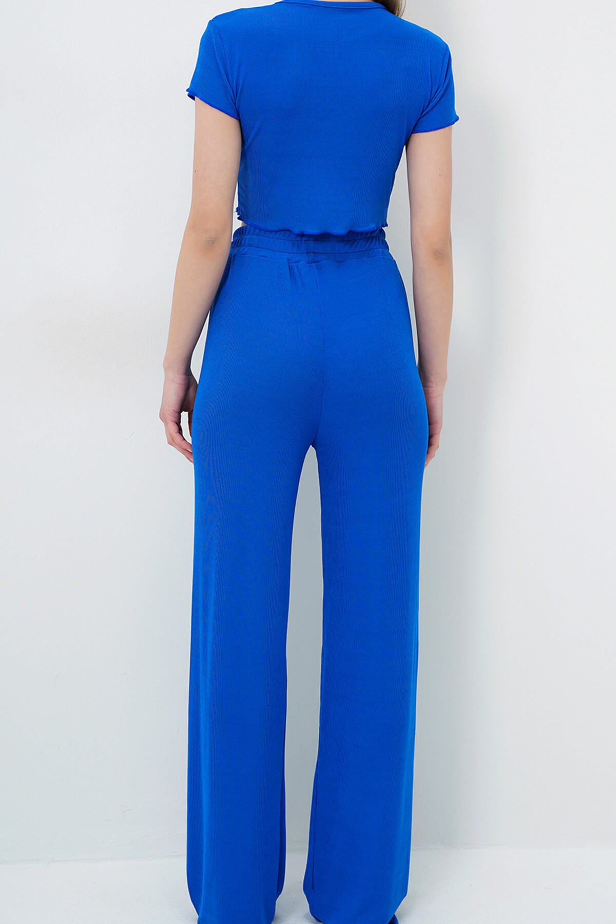 Saks Bisiklet Yaka Crop Bluz, Şort Ve Pantolonlu 3 Lü Set Pijama Takımı