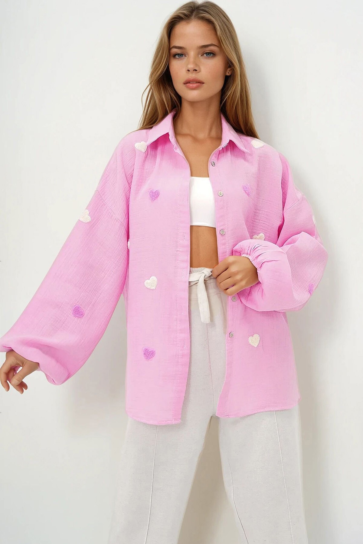 Şeker Pembe Süzene Kalp İşlemeli Oversize Müslin Keten Gömlek