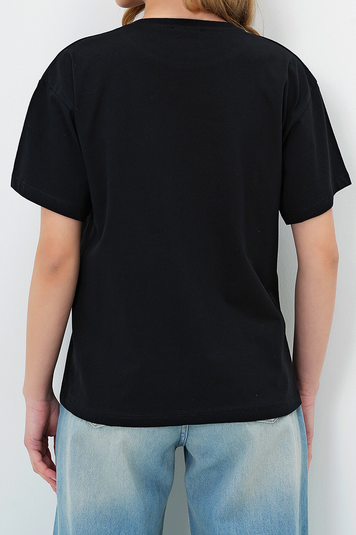 Siyah Bisiklet Yaka Basic T Shırt