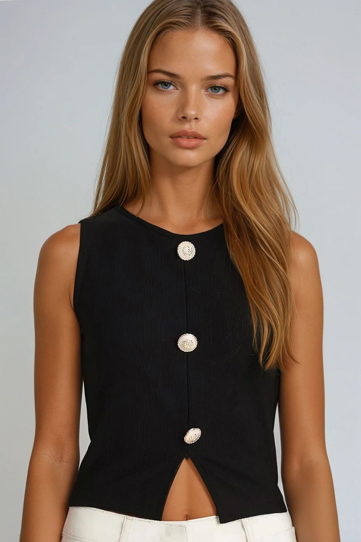 Siyah Bisiklet Yaka Gold Düğme Detaylı Ottoban Bluz