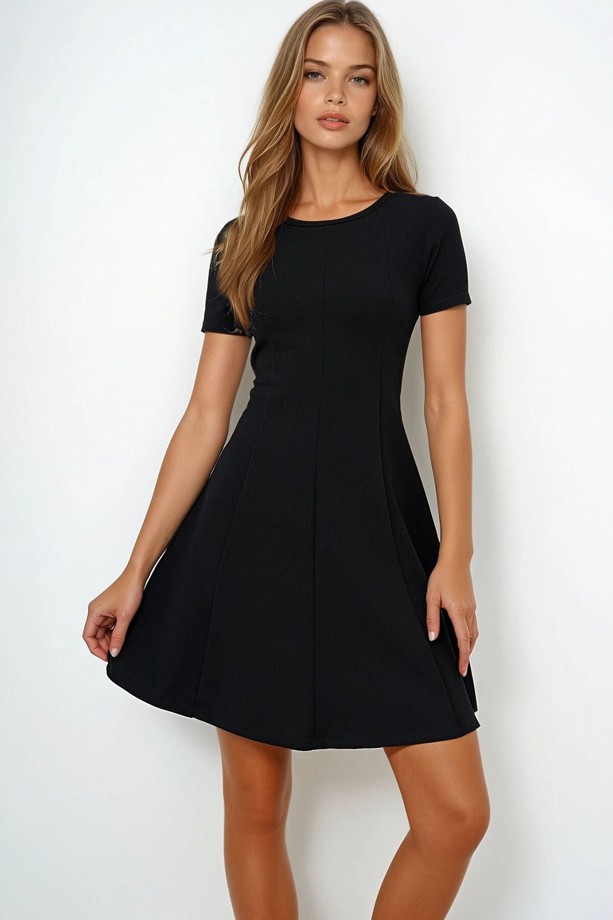 Siyah Bisiklet Yaka Parçalı Örme Krep Midi Boy Elbise