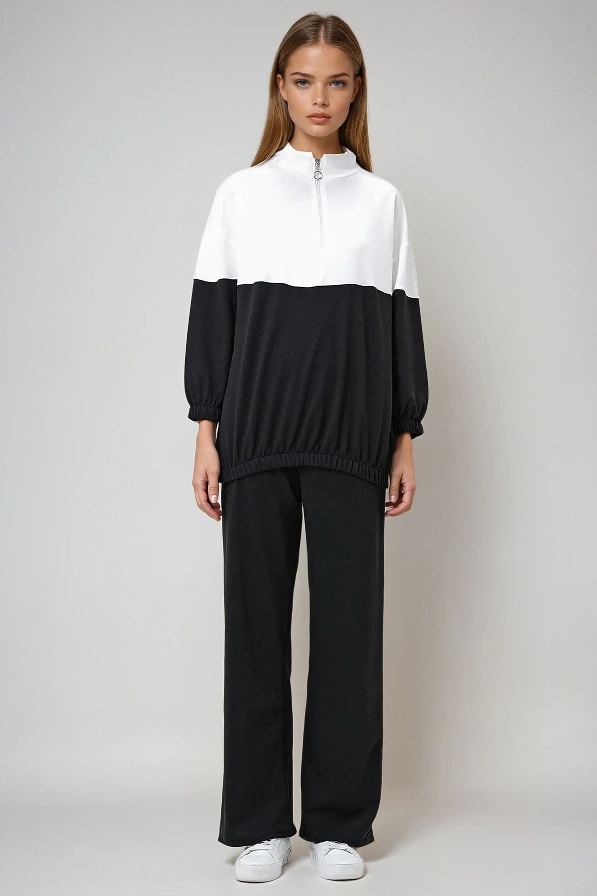 Siyah Dik Yaka Fermuarlı Renk Bloklu İki İplik Alt Üst Takım