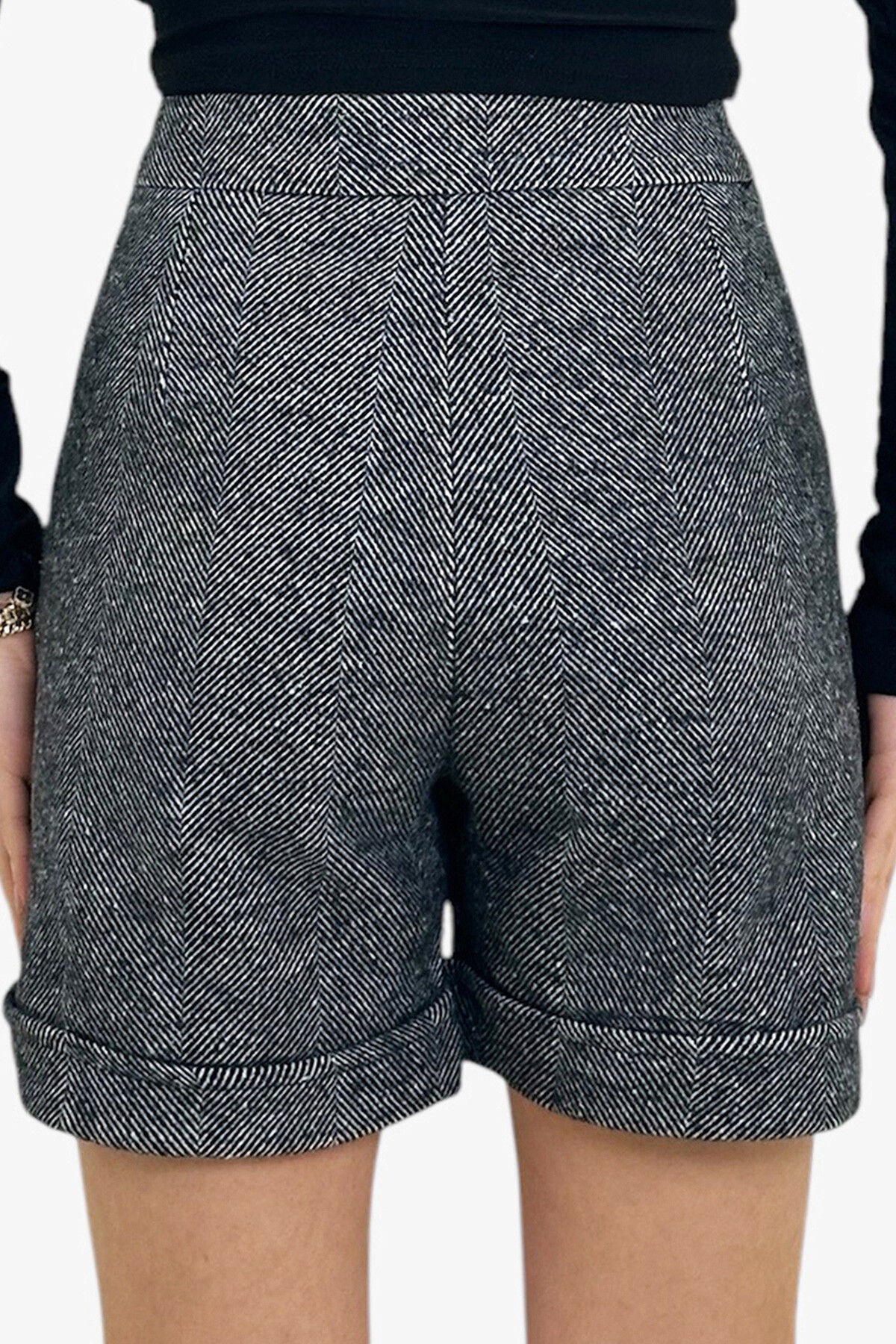 Siyah Duble Paça Çift Cepli Kışlık Kaşe Şort