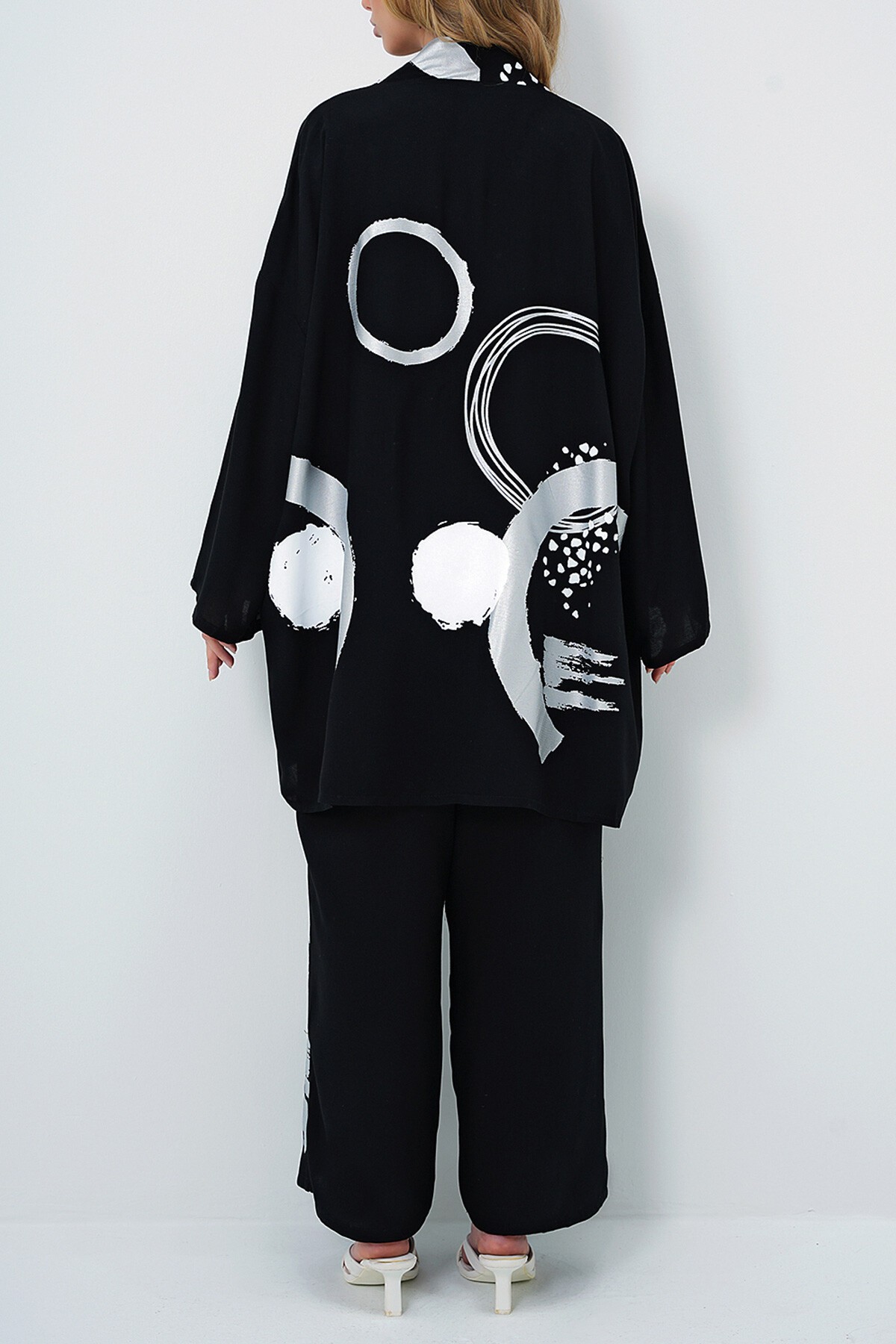 Siyah Geometrik Desenli Yazlık Oversize Kimono Basic Bluz Ve Palazzo Pantolon Takım