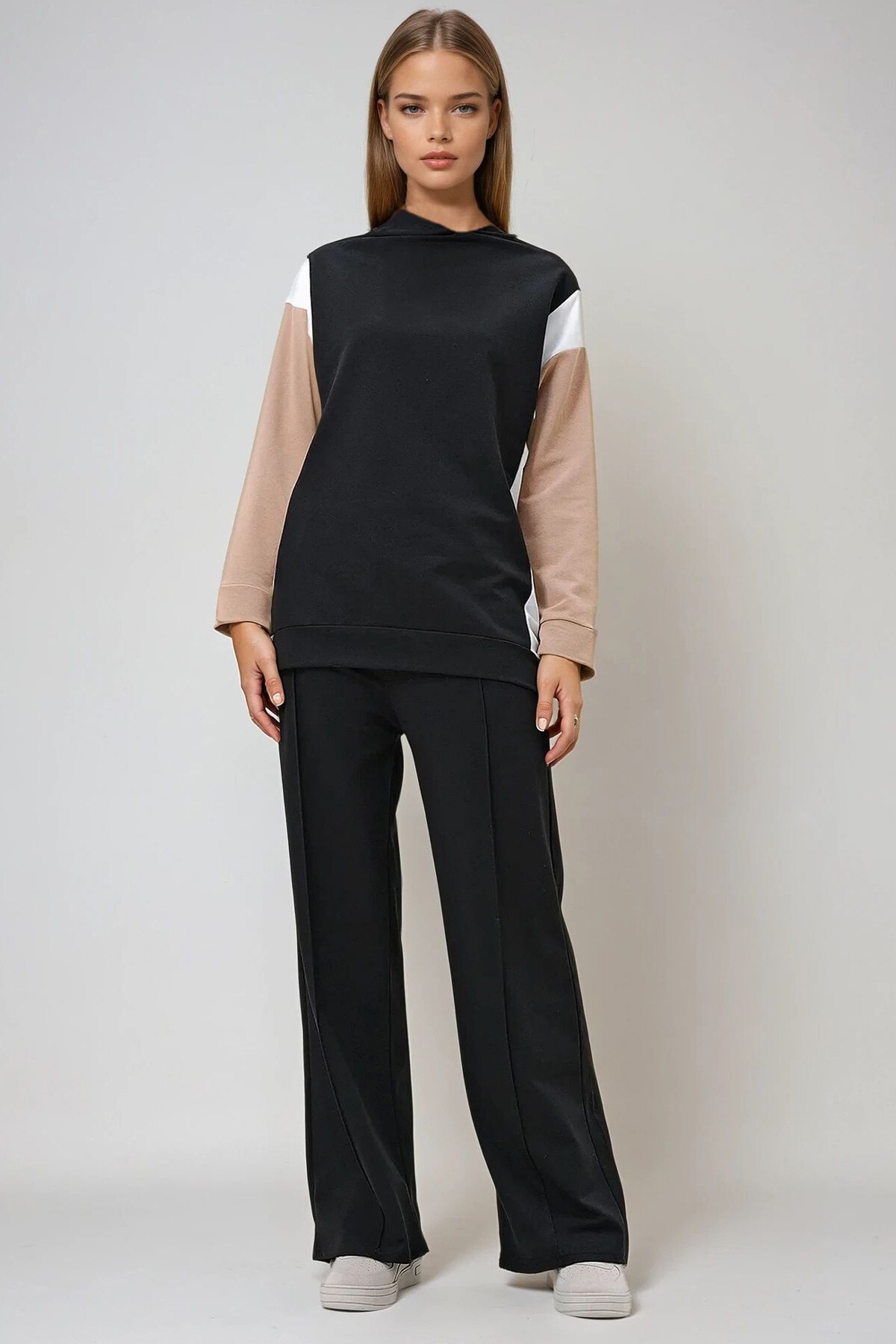 Siyah Kapüşonlu Renk Bloklu İki İplik Alt Üst Takım