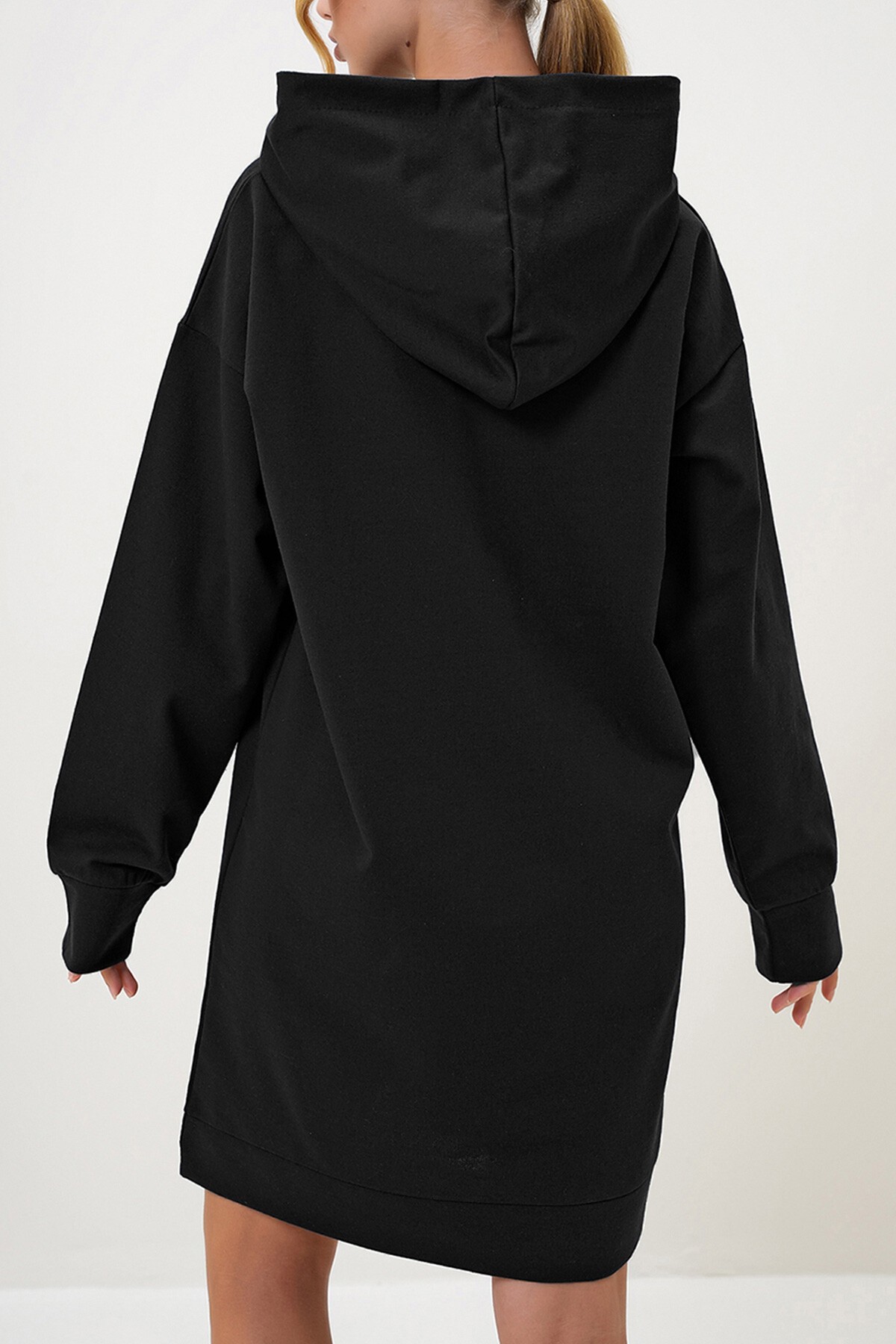 Siyah Kapüşonlu Sweatshirt Elbise