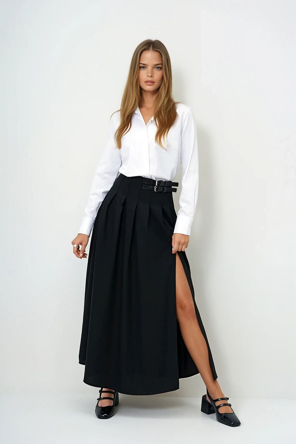 Siyah Kemer Detaylı Maxi Etek
