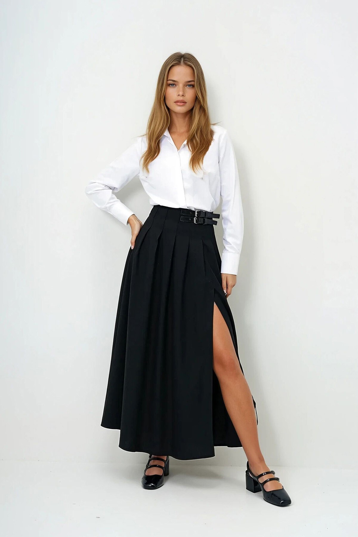 Siyah Kemer Detaylı Maxi Etek