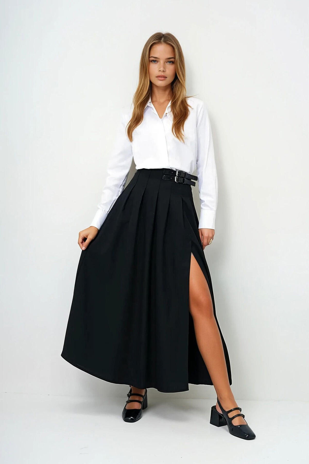 Siyah Kemer Detaylı Maxi Etek