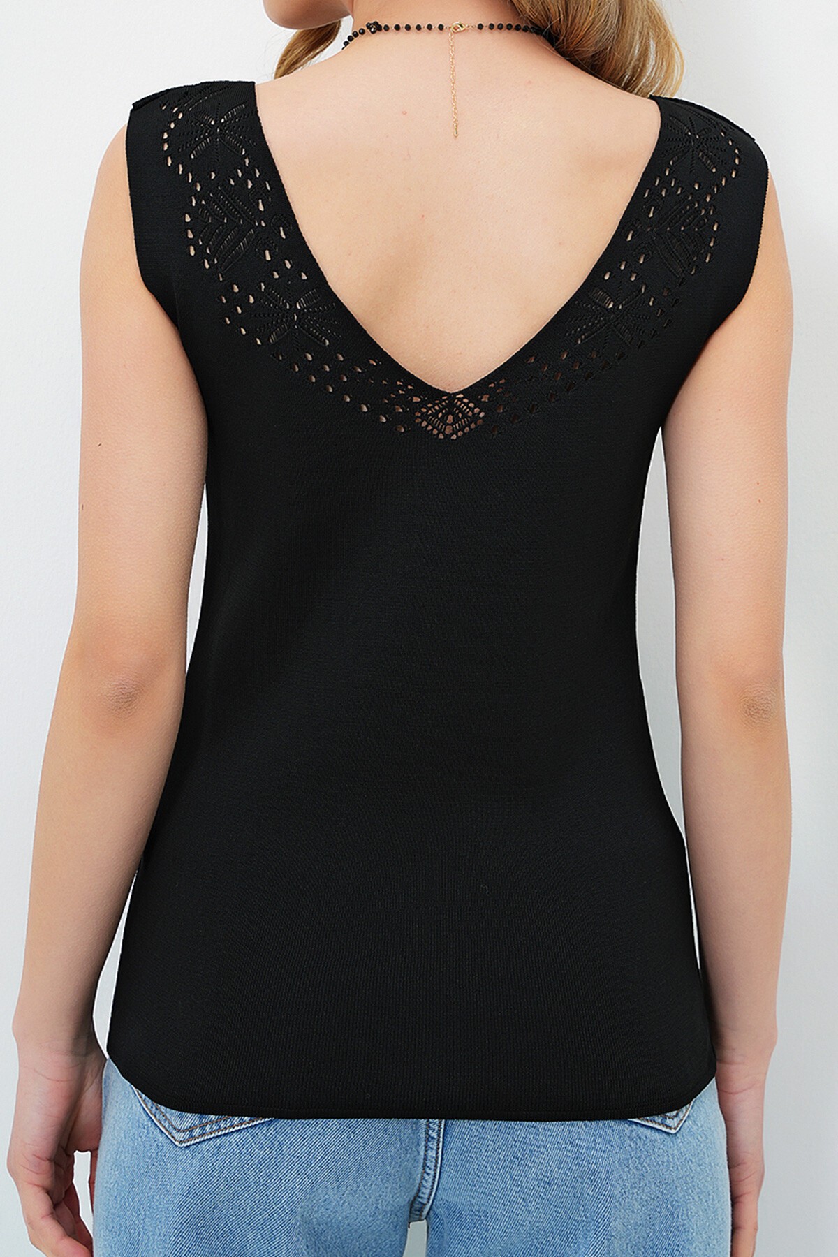Siyah Ön Arka V Yaka Ajurlu Yazlık Triko Bluz