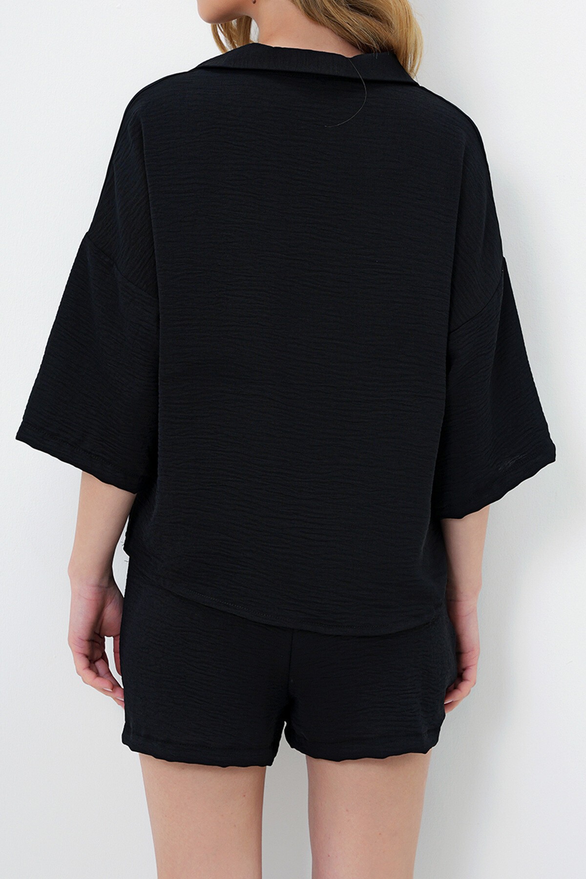 Siyah Polo Yaka Aerobin Bluz Ve Şort Takım