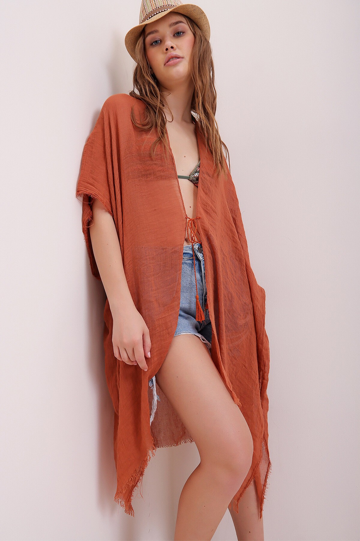 Tarçın Püskül Detaylı Kimono