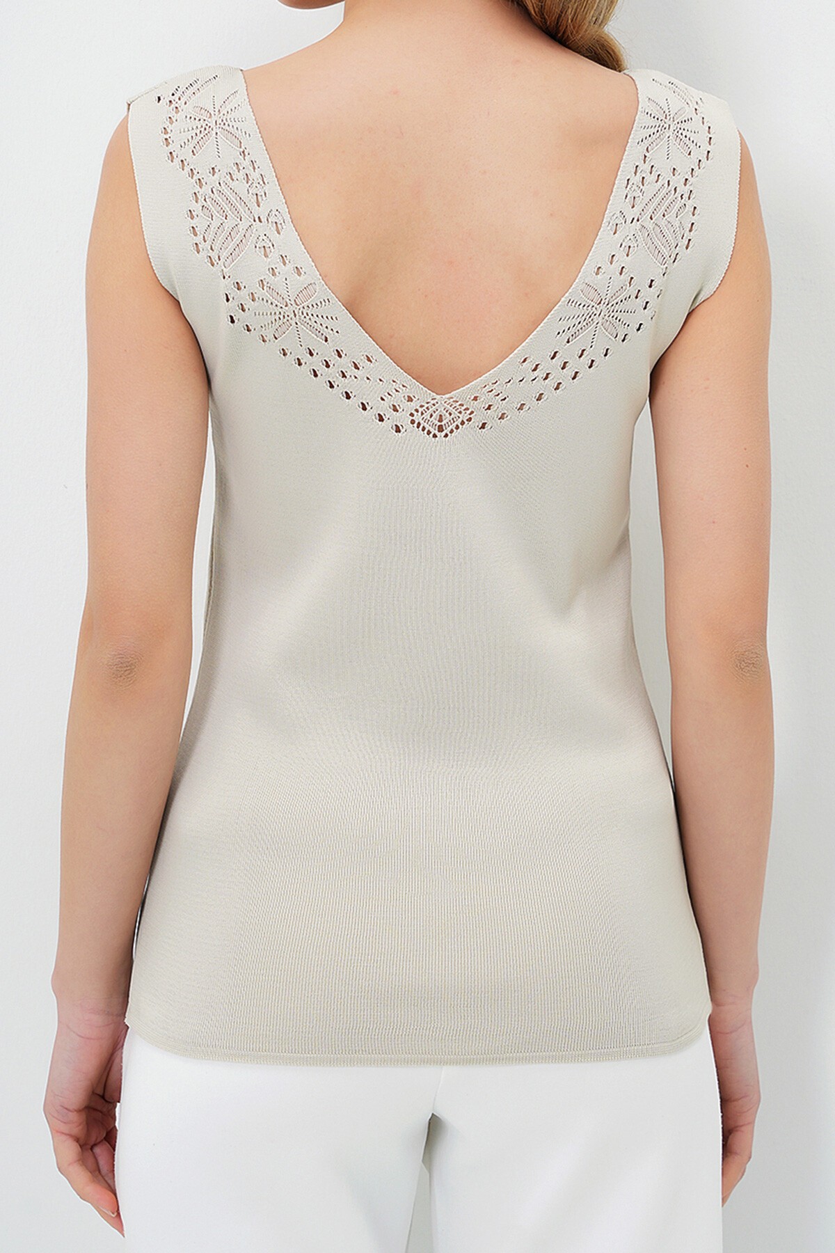 Taş Ön Arka V Yaka Ajurlu Yazlık Triko Bluz