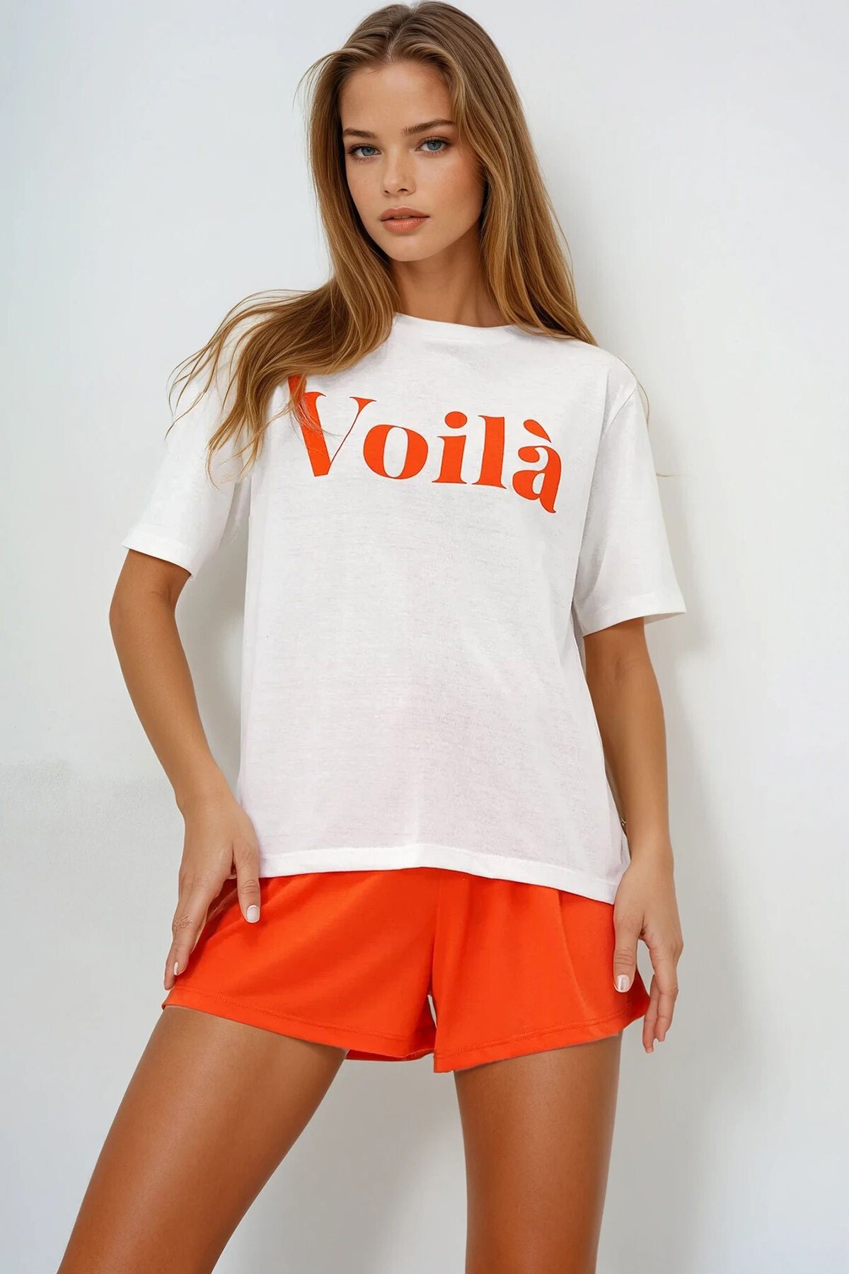 Turuncu Önü Yazı Baskılı Pamuklu Basic T Shırt Ve Şortlu Penye Alt Üst Takım